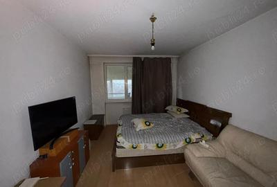 Apartament cu 3 camere decomandat în Colentina - 2