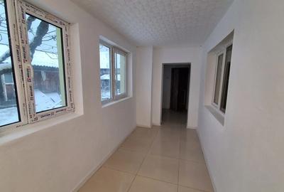 Casă cu 1 camere cu Teren 1972 Mp în Păuliș - 9