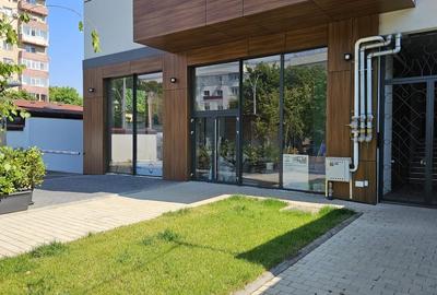 Apartament cu 6 camere decomandat în Olteniței - 14