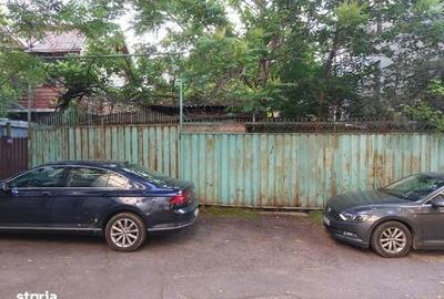 Teren de 390 mp, în Ultracentral - 8