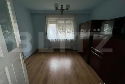 Casă cu 7 camere cu Teren 278 Mp în Cetate - 4