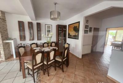 Casă cu 5 camere cu Teren 241 Mp în Aiud - 16