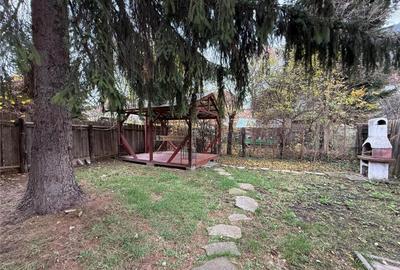 Apartament 2 camere cu terasa si curte iprivata n Centrul Br - 2