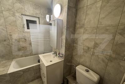 Apartament cu 3 camere decomandat, mobilat în Sărari - 12