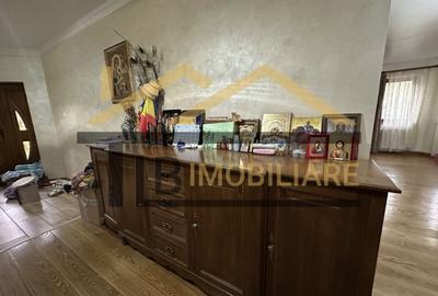 Vila cu 8 camere de vanzare, teren 1580mp, Zona Praid - 28
