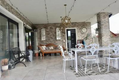 Casă cu 4 camere cu Teren 681 Mp în Șag - 4