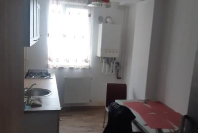 De vanzare apartament 2 camere - 2