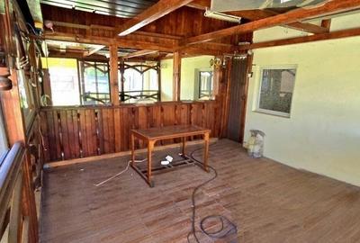 Casa 4 camere - curte 400mp Sector 4 - Luica -Giurgiului -Piata Resita Casa 4 camere - curte 400mp Sector 4 - Luica -Giurgiului -Piata Resita - 18