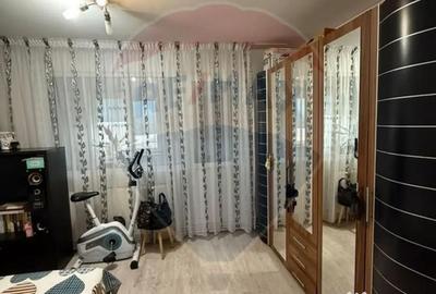 Apartament cu 3 camere semidecomandat în Lăpuș - 3