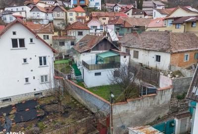 Casă cu 3 camere cu Teren 300 Mp în Schei - 14