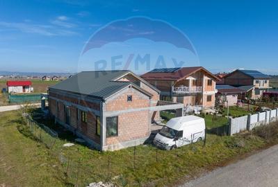 Casă cu 3 camere cu Teren 250 Mp în Bod - 2