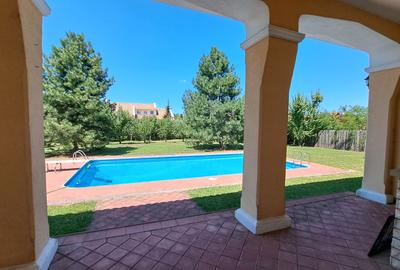 VILA LUX  CU PISCINA PROPRIE IN COMPLEX REZIDENTIAL CU CIRCUIT INCHIS - 4