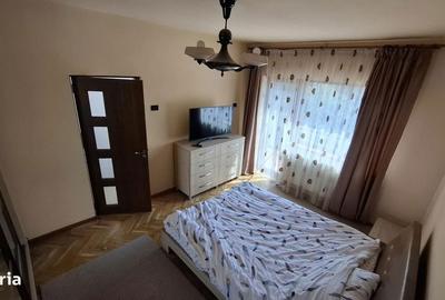 Casă cu 4 camere în Ungureni - 11