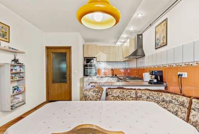 Casă cu 3 camere cu Teren 452 Mp în Km 4 - 6