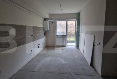 Apartament cu 3 camere semidecomandat în Florești - 1