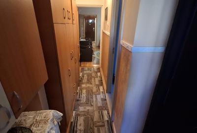 Apartament cu 3 camere semidecomandat în Dacia - 10