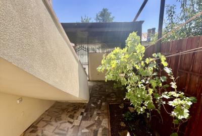 Casa de vanzare Frumusani - Spatiu Comercial la Parter - 25 - 12