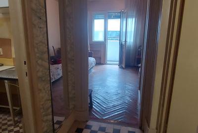 Garsonieră decomandată în Universitate - 11