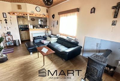 Casă individuală cu 4 camere cu Canalizare în Fântânele - 2