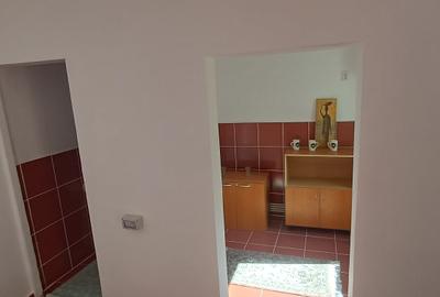 Casă individuală cu 2 camere cu Canalizare în Calea Călărașilor - 1