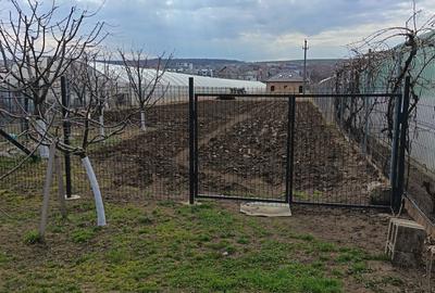 Casă cu 3 camere în Ipotești - 6