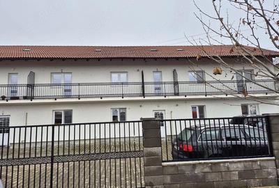 Apartament cu 3 camere decomandat în Central - 10