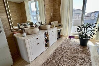 Apartament cu 6 camere decomandat în Hotvon - 5