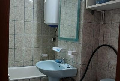 Apartament decomandat, 3 camere, 2 bai, izolat, etaj 1 - Motru, Gorj - 10