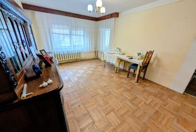 Apartament 4 camere decomandat 80mp 2 bai + balcon de renovat parter Rond Vechi - 2