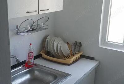 Garsonieră decomandată în Central - 7