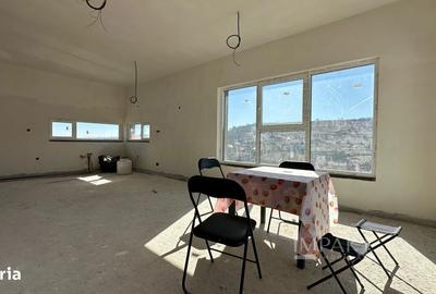 Casă cu 4 camere cu Teren 2977 Mp în Baciu - 11