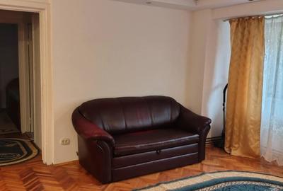 Inchiriez apartament cu 3 camere - 6