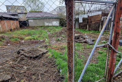 Teren de 197 mp, în Podul de Piatră - 6