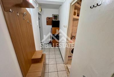 Apartament 2 camere , etaj 2, zona Tiglari - 6