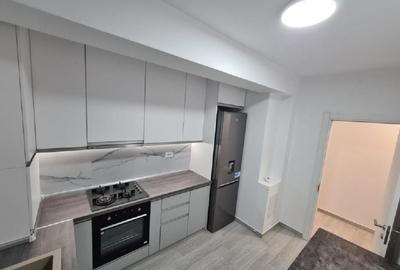 Apartament cu 2 camere decomandat, mobilat în Tractorul - 9