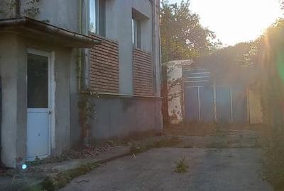 Casă în Central - 3