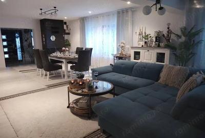 Casă cu Teren 850 Mp în Central - 2