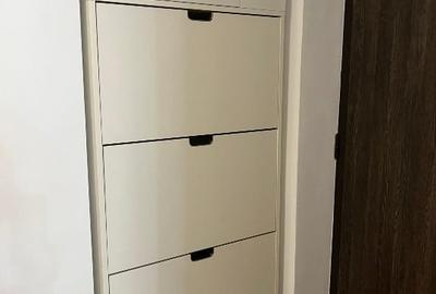 B dul Unirii - zona Zepter - pozitie excelenta - apartament 3 camere decomandat - 4