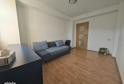 Apartament cu 3 camere în Zorilor