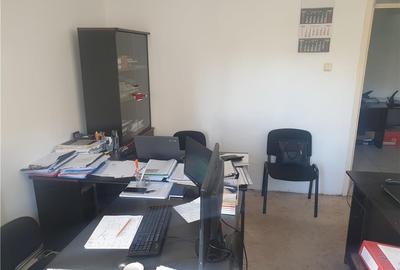 Spațiu comercial, de 73 mp, în Central - 5