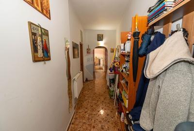 Vila de vanzare in zona P-ta Unirii 140 mp teren - 15