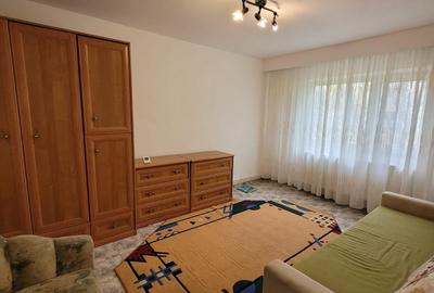 INEL I - EDEN -3 CAMERE DECOMANDAT -ETAJ 3 -CENTRALA GAZE - LOC DE PARCARE - 47