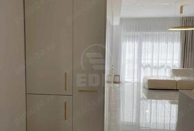 Casă cu 4 camere cu Teren 150 Mp în Florești
