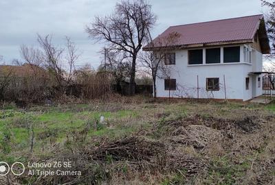 Vând casa nefinisata la interior si teren 4.000 mp - 3
