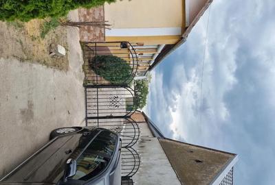 Casă cu Teren 650 Mp în Grabaț - 10