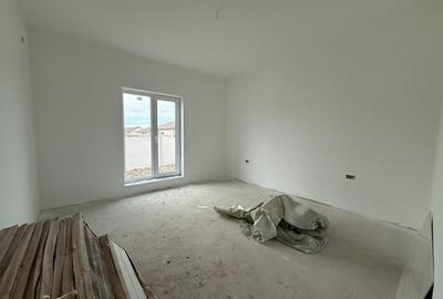 Casa Individuala,120 mp utili,12mp terasa,400 mp teren,Sanmihaiu Roman - 13