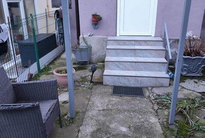 Garsonieră decomandată în Lunei - 5