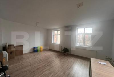 Spațiu comercial, de 44 mp, în Gării - 1