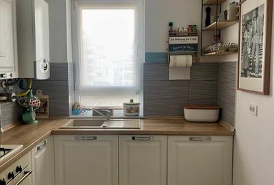 Apartament cu 2 camere decomandat, mobilat în Tractorul - 9