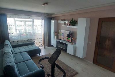KM 45 APARTAMENT CU 3 CAMERE MOBILAT 67 MP PRET 120000 EURO - 2